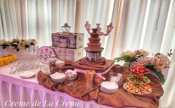 Ресторан для свадьбы, банкетный зал "Крем де Ля Крем / Creme De La Creme"